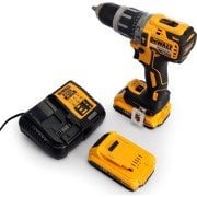 Dewalt  DCD796D2 Akülü Darbeli  Matkap 18 Volt- 2,0 Ah. Çift Akülü