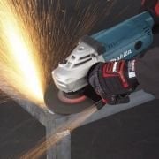Makita GA7020 Büyük Taşlama (180 mm.)