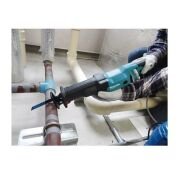 Makita  M4501KB Kılıç Testere