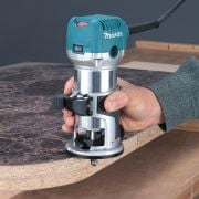 Makita RT0702C Avuç İçi Freze (Formika Traşlama)