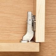 BLUM CLİP YARIM DEVEBOYNU MENTEŞE 71M2650