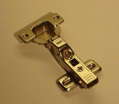 BLUM CLİP TOP NOKTALI YARIM DEVEBOYNU MENTEŞE 71T9650