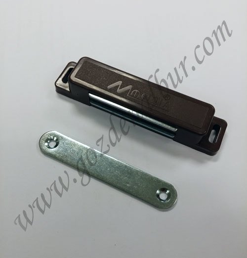 KAHVERENGİ BÜYÜK KAPAK MIKNATISI 95 mm