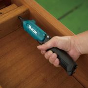 Makita  DF001DW Akülü Vidalama Seti  3,6 Volt (81 parça)