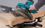 Makita M2300NB Gönye Kesme 255mm