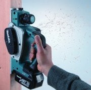 Makita DKP180RFE Akülü El Planyası 18 Volt-3,0 Ah.