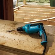 Makita DP4021  Darbesiz Matkap 630 Watt 13 mm