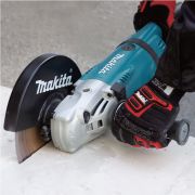 Makita GA7030 Büyük Taşlama (180 mm.)