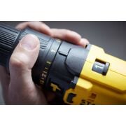 Stanley  SCD711C2K Akülü Darbeli Vidalama 18 Volt-1,5 Amper
